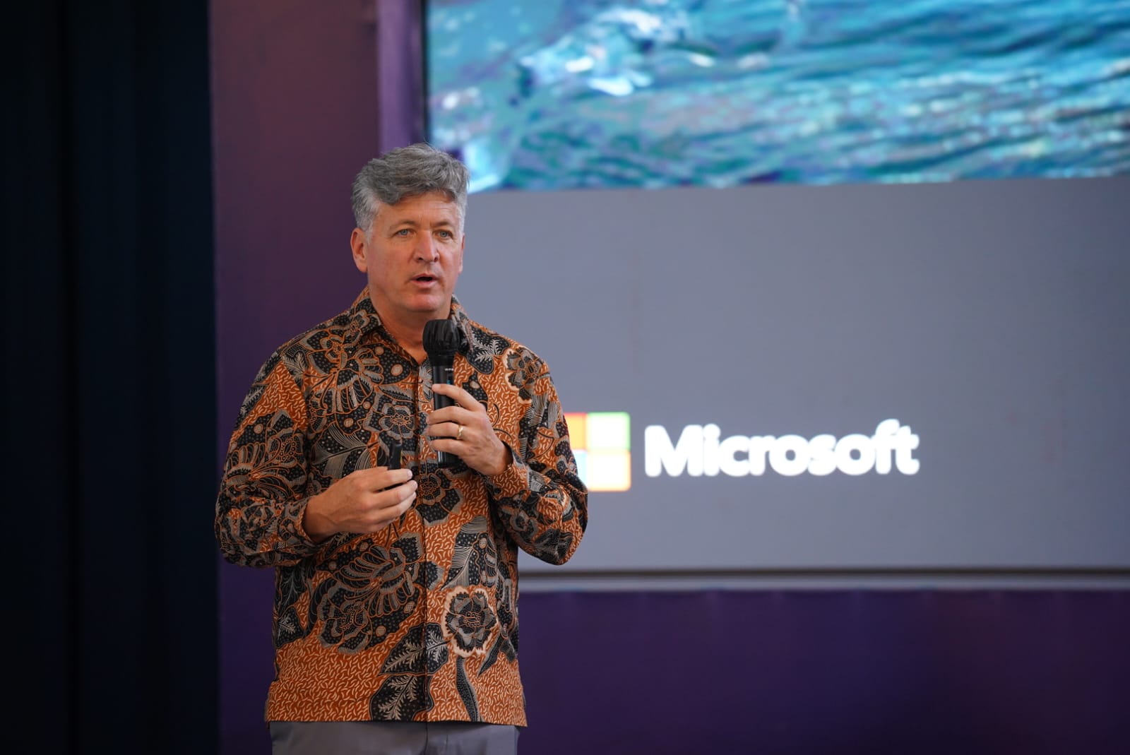 itb-hold-leadership-and-knowledge-sharing-event-with-microsoft