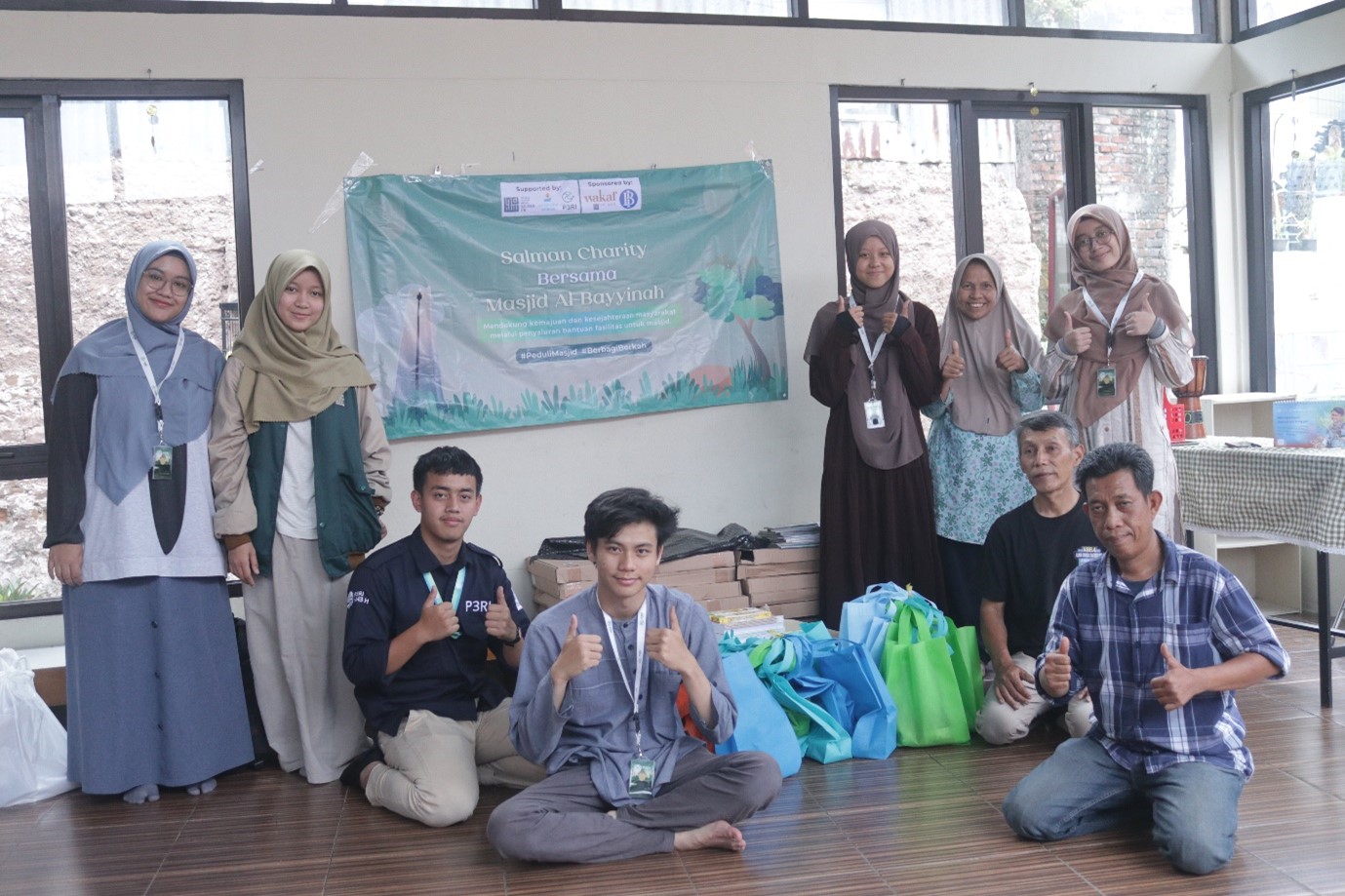 Mahasiswa ITB Salurkan Bantuan Keperluan Masjid dan Fasilitas Mengaji