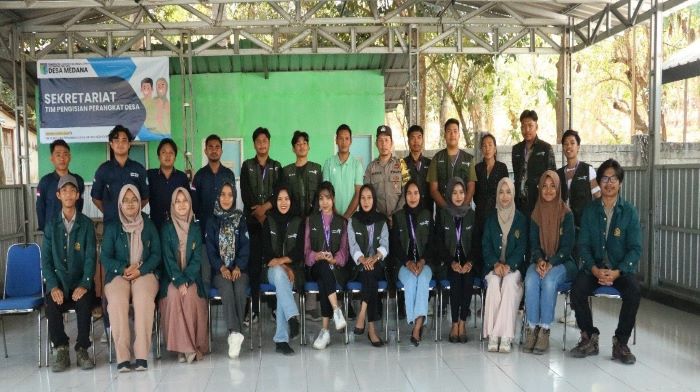 raising-awareness-about-earthquakes-itb-students-conduct-community-service-in-lombok