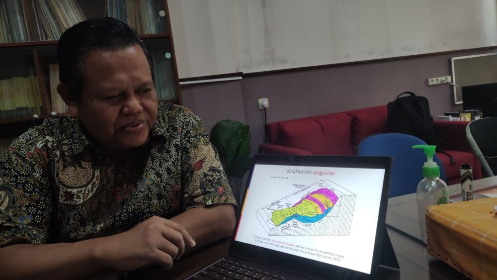 Pakar ITB Ungkap Penyebab Longsor di Bandung Barat, Gejala, dan Mitigasinya