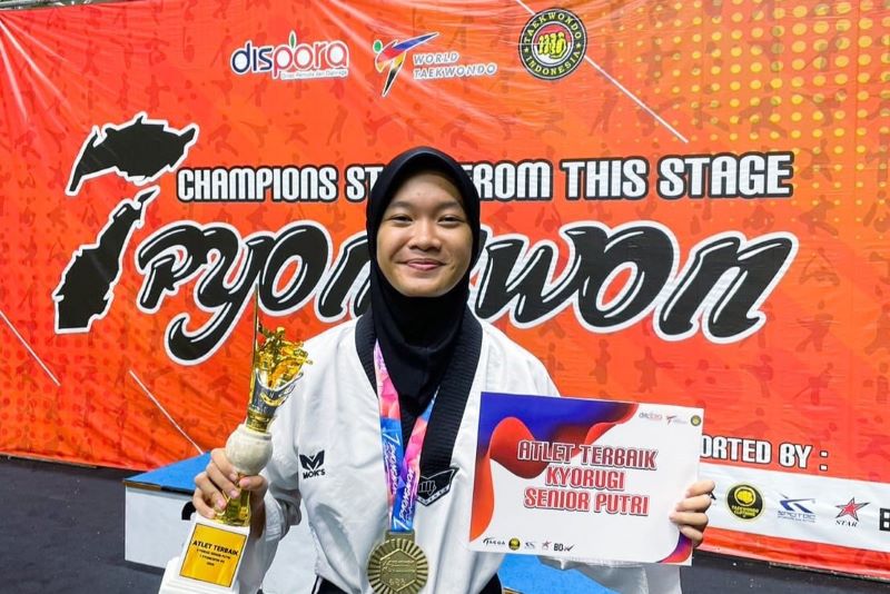 Kayla Augie Anandita, Mahasiswa TPB FMIPA Raih Medali Emas di Kejuaraan Taekwondo 7Pyongwon IV Championship 2024 