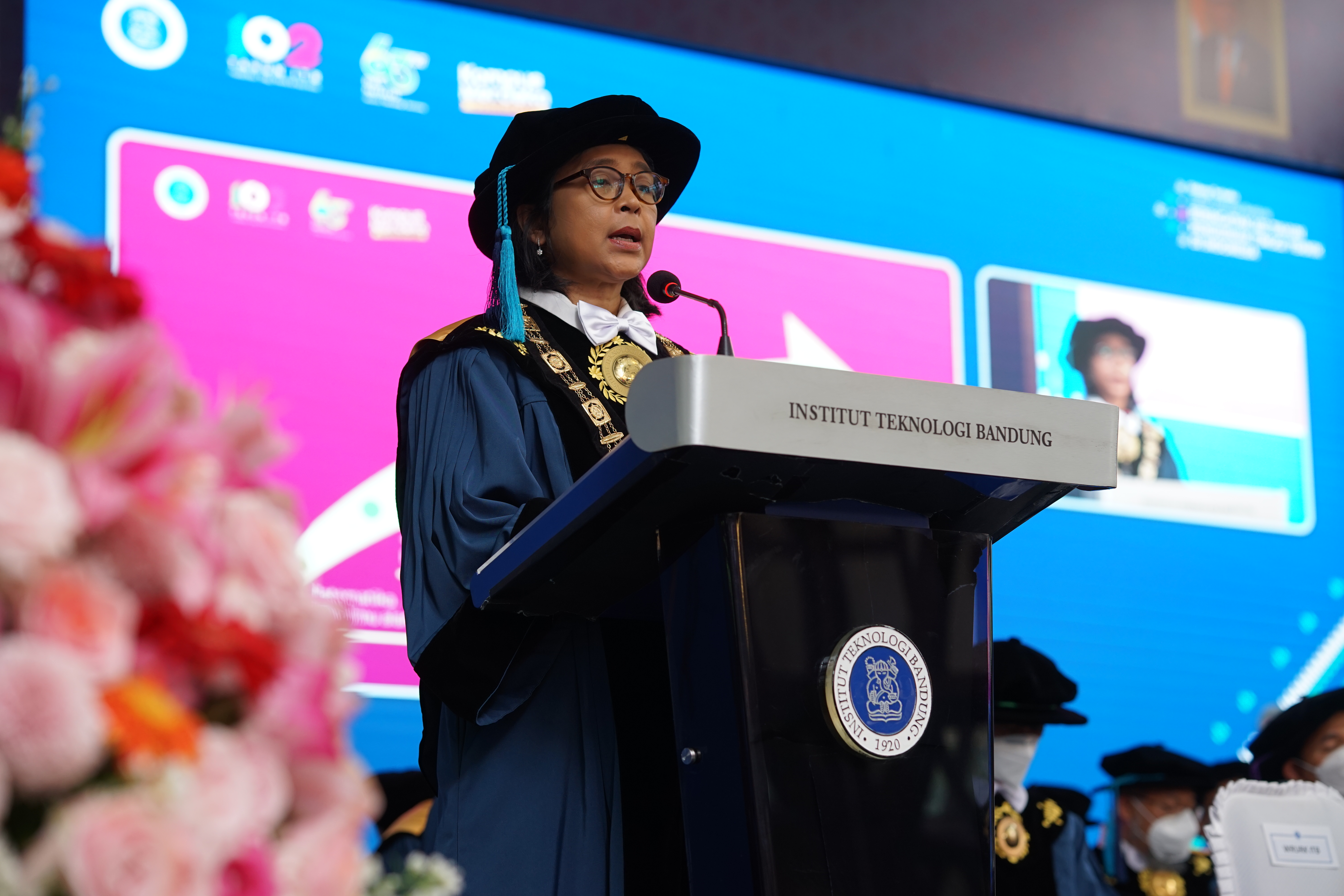 Sambutan Rektor Merespon Tantangan Bangsa dengan Memperkuat Sistem Inovasi pada Peringatan 102 Tahun Pendidikan Tinggi Teknik di Indonesia